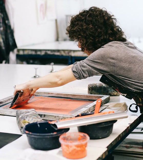 pulling screen screenprinting